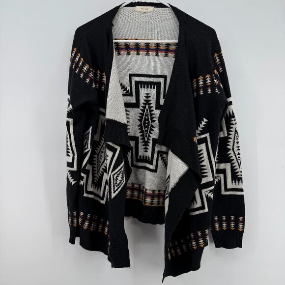 Freeway Aztec print cardigan Womens Sweater Medium Black Layer Open Front - Picture 1 of 9